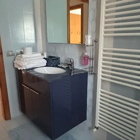 Adrialu Apartamento *